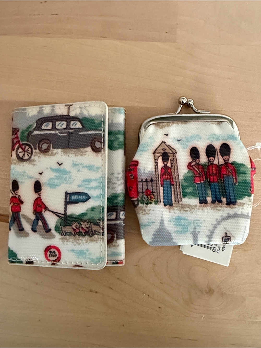 London Print Cath Kidston Coin Purse and cardholder